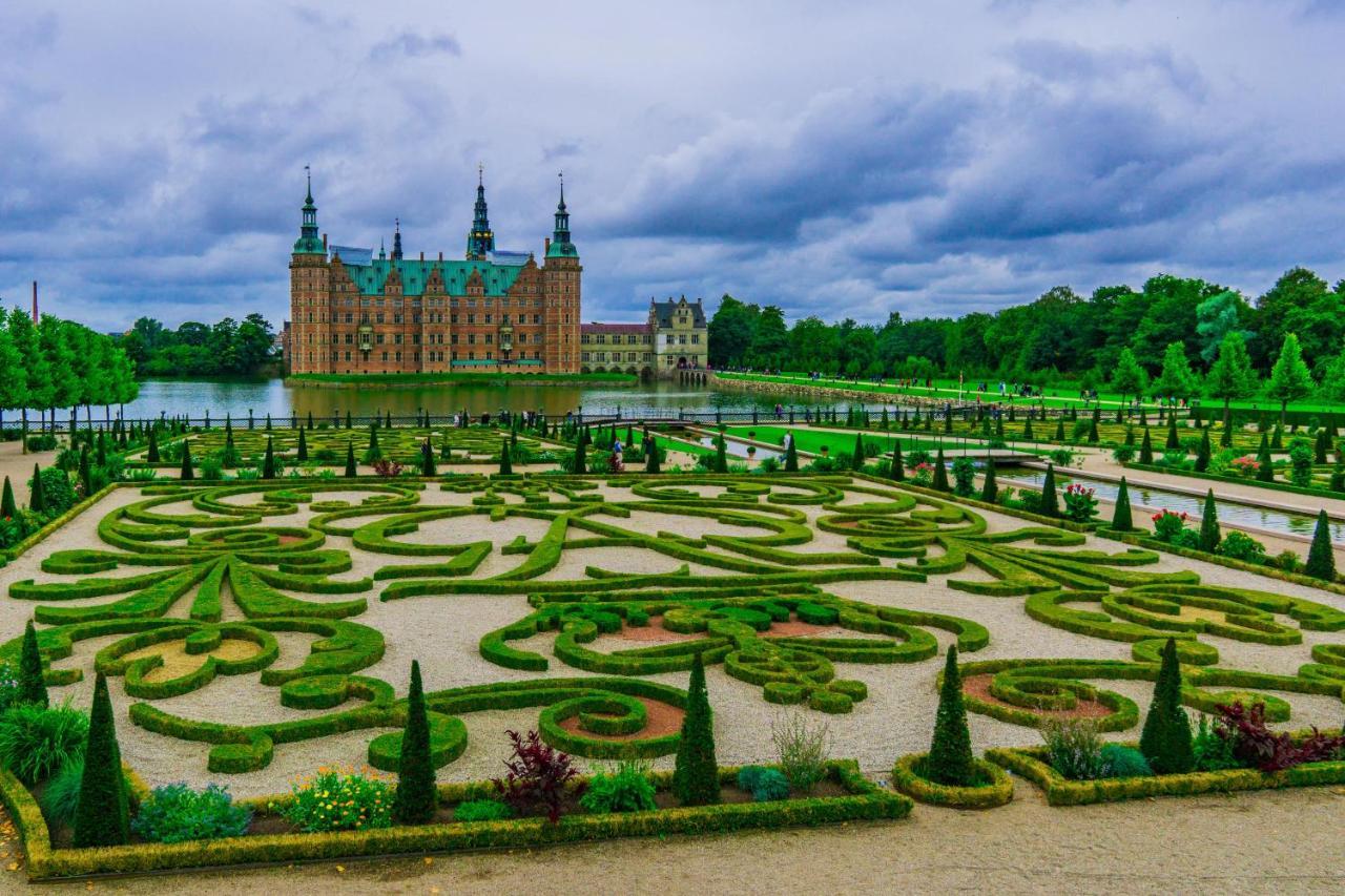Lavish 4Br Apartment In The Heart Of Cph By The Canals โคเปนเฮเกน ภายนอก รูปภาพ