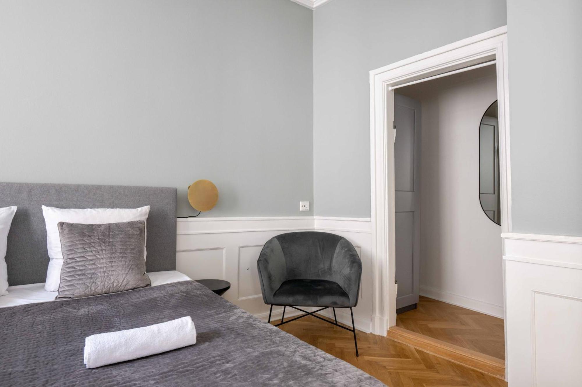 Lavish 4Br Apartment In The Heart Of Cph By The Canals โคเปนเฮเกน ภายนอก รูปภาพ