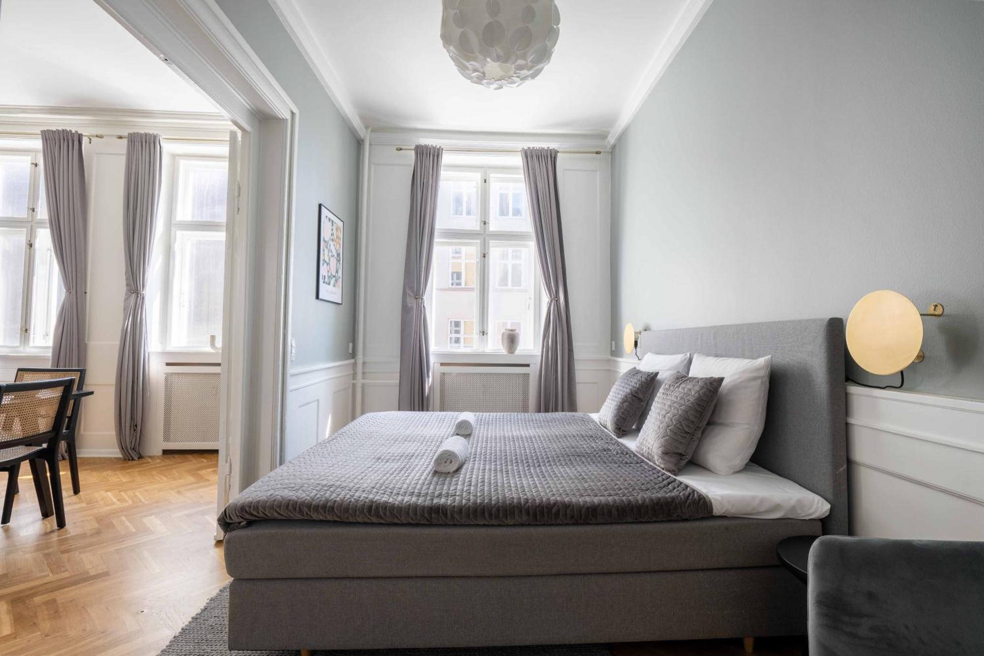 Lavish 4Br Apartment In The Heart Of Cph By The Canals โคเปนเฮเกน ภายนอก รูปภาพ