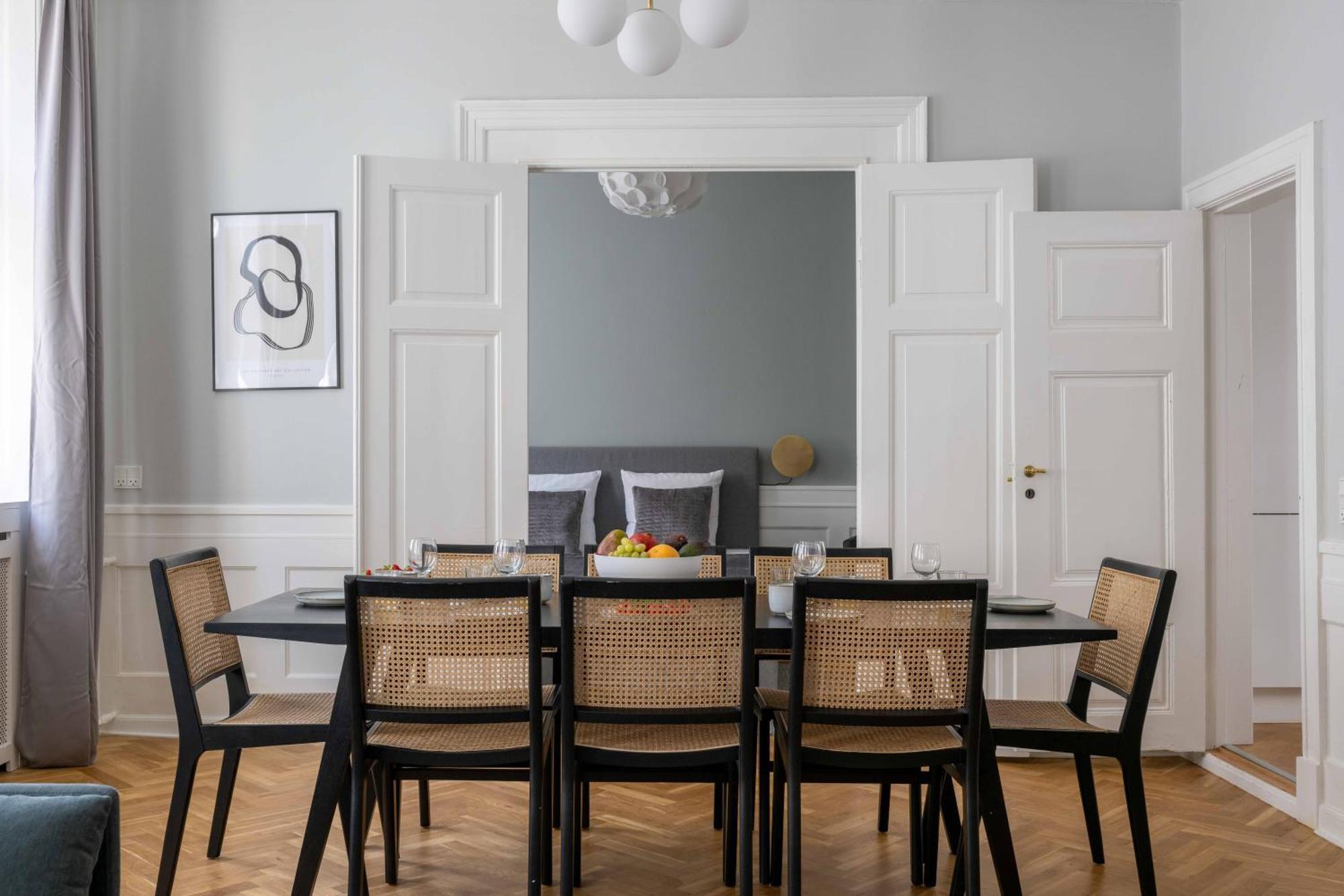 Lavish 4Br Apartment In The Heart Of Cph By The Canals โคเปนเฮเกน ภายนอก รูปภาพ