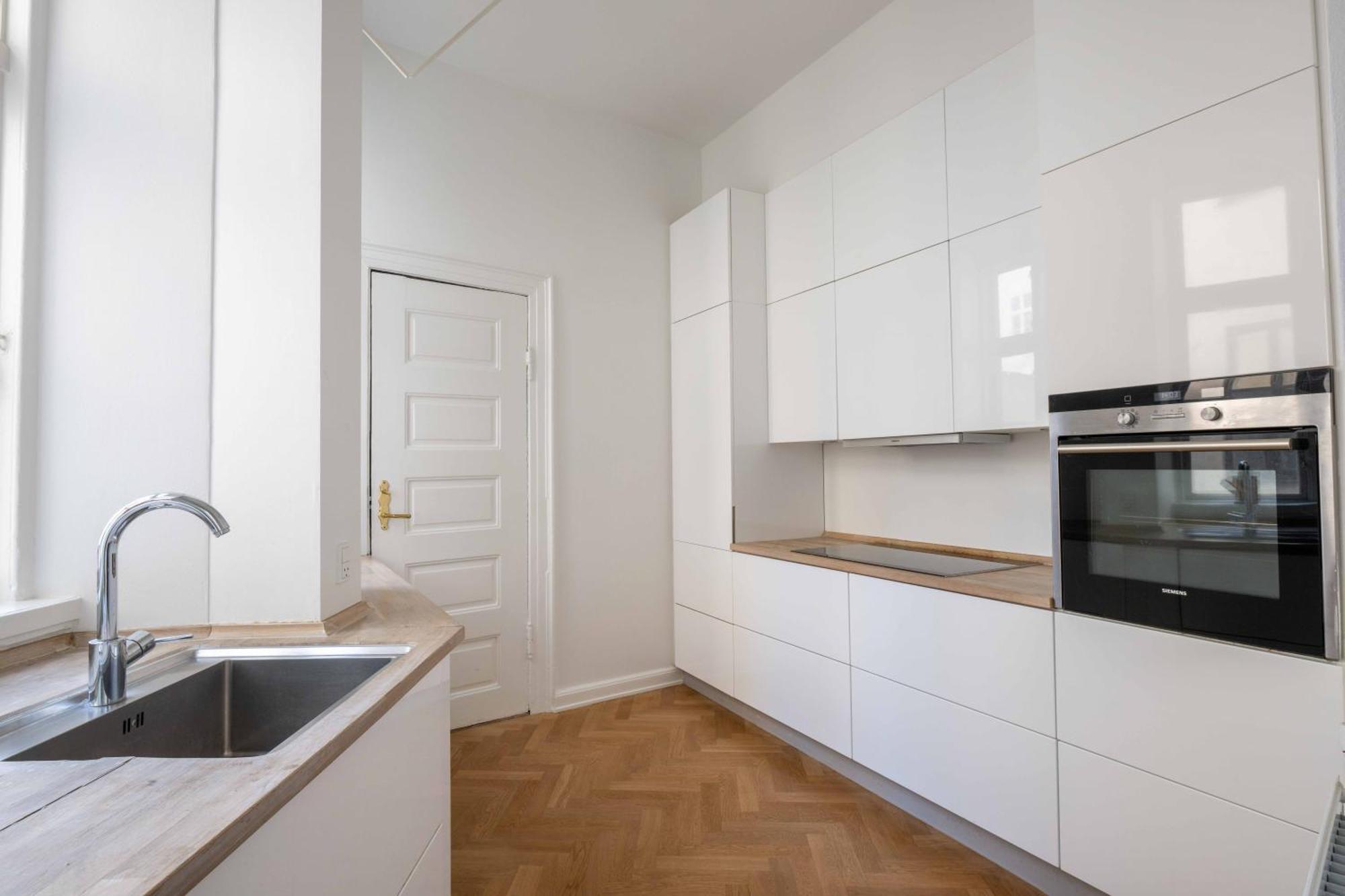 Lavish 4Br Apartment In The Heart Of Cph By The Canals โคเปนเฮเกน ภายนอก รูปภาพ